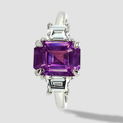 Exceptional IGI Unheated 3.5 Ctw Vivid Purple Sapphire & VVS Diamond 18k White Gold Ring Asscher Cut