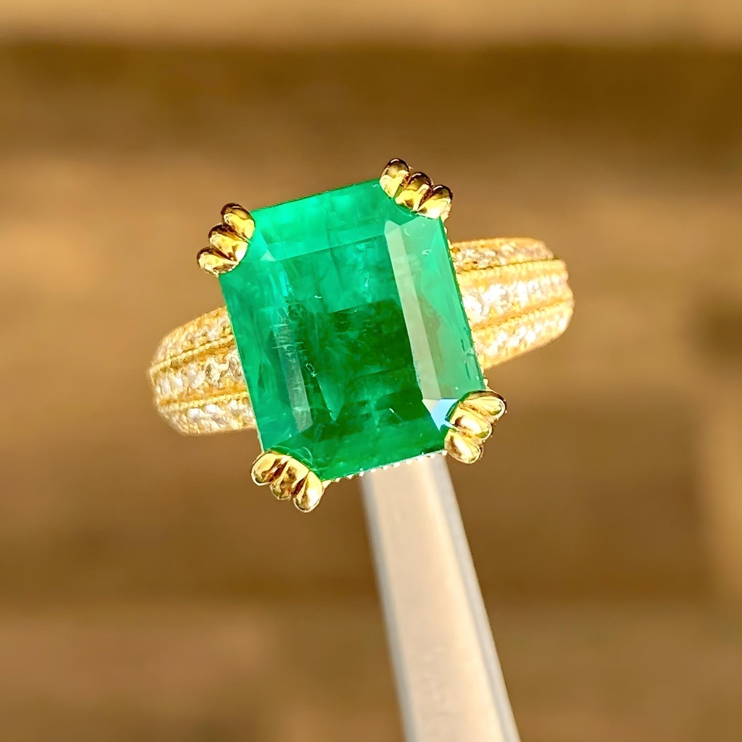 IGI Certified Natural Emerald Ring. 5.99CTS Emerald with genuine pave Diamonds & 12 prongs setting. Engagement, Wedding, Birthday