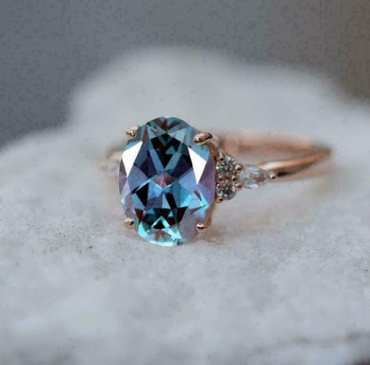 Alexandrite Engagement ring | Round cut rose gold wedding ring | Diamond/Moissanite ring | Prong set wedding ring | Valentine Gift ring