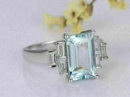 Samā’ Aquamarine Sterling Silver Ring