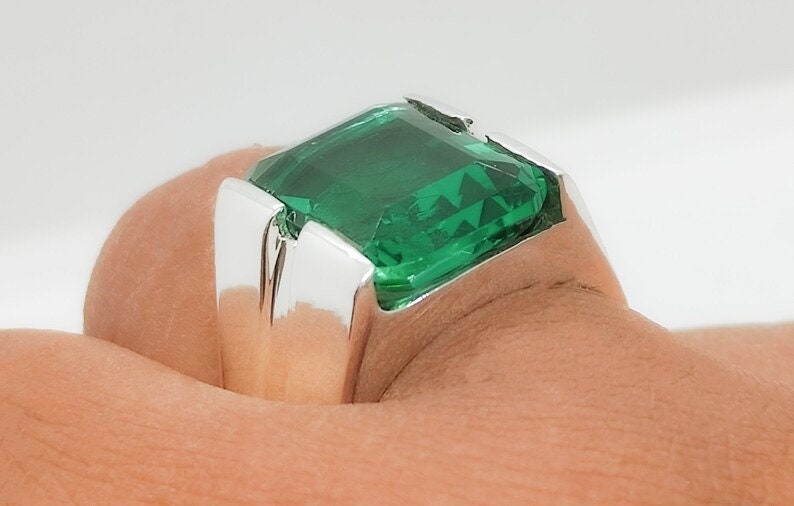 Rich Green Emerald Cut Mens Emerald Square Shape Ring Sterling Silver 925 Handmade Ring, Elegant Green Emerald Ring, 8.25 Carat Zamurd Ring