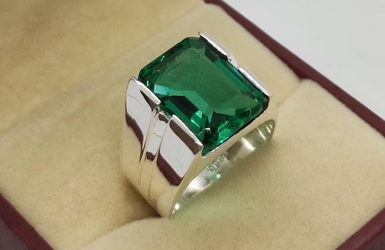 Rich Green Emerald Cut Mens Emerald Square Shape Ring Sterling Silver 925 Handmade Ring, Elegant Green Emerald Ring, 8.25 Carat Zamurd Ring