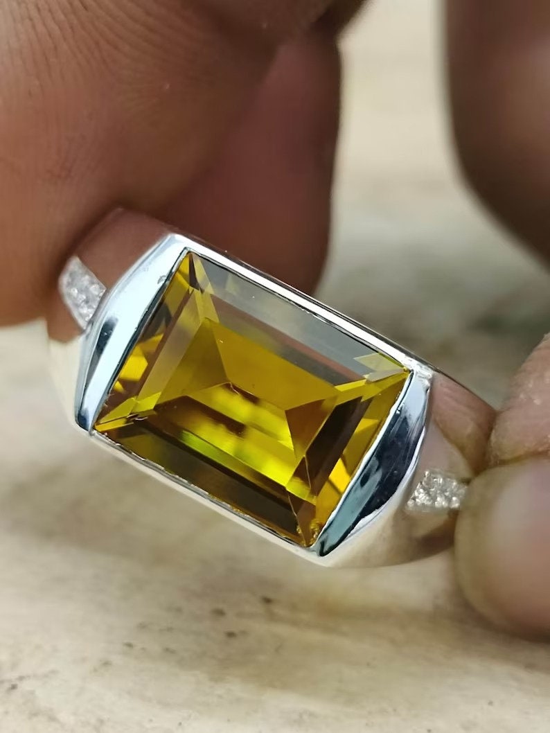 Natural Yellow Sapphire 6.25 carat ring, 925 Sterling Silver, Handmade ring for Men And Women Christmas Gift.