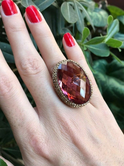 Lūlu’ Alexandrite Oval Shape Ring