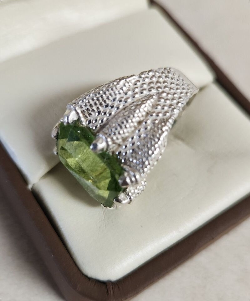 Natural Rutile Peridot Gemstone Ring in 925 Sterling Silver Ring