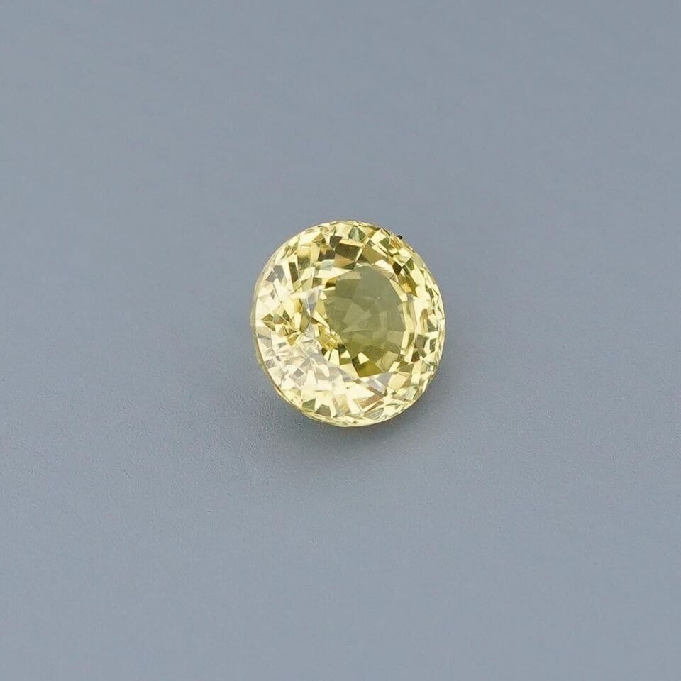 IGI Certified Earth Mined Natural Unheated Round Madagascar 2.25ct Yellow Sapphire Loose Gemstone