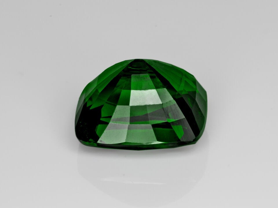 IGI Certified KENYA Tsavorite Garnet 6.84 Cts Natural Untreated Cushion Cut Anniversary Gift For Love