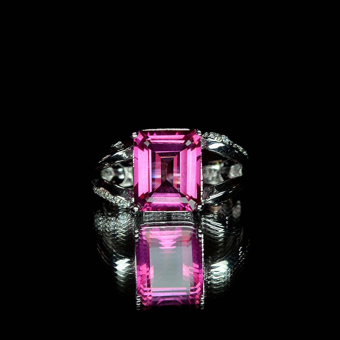 Wardah Pink Topaz Silver Ring