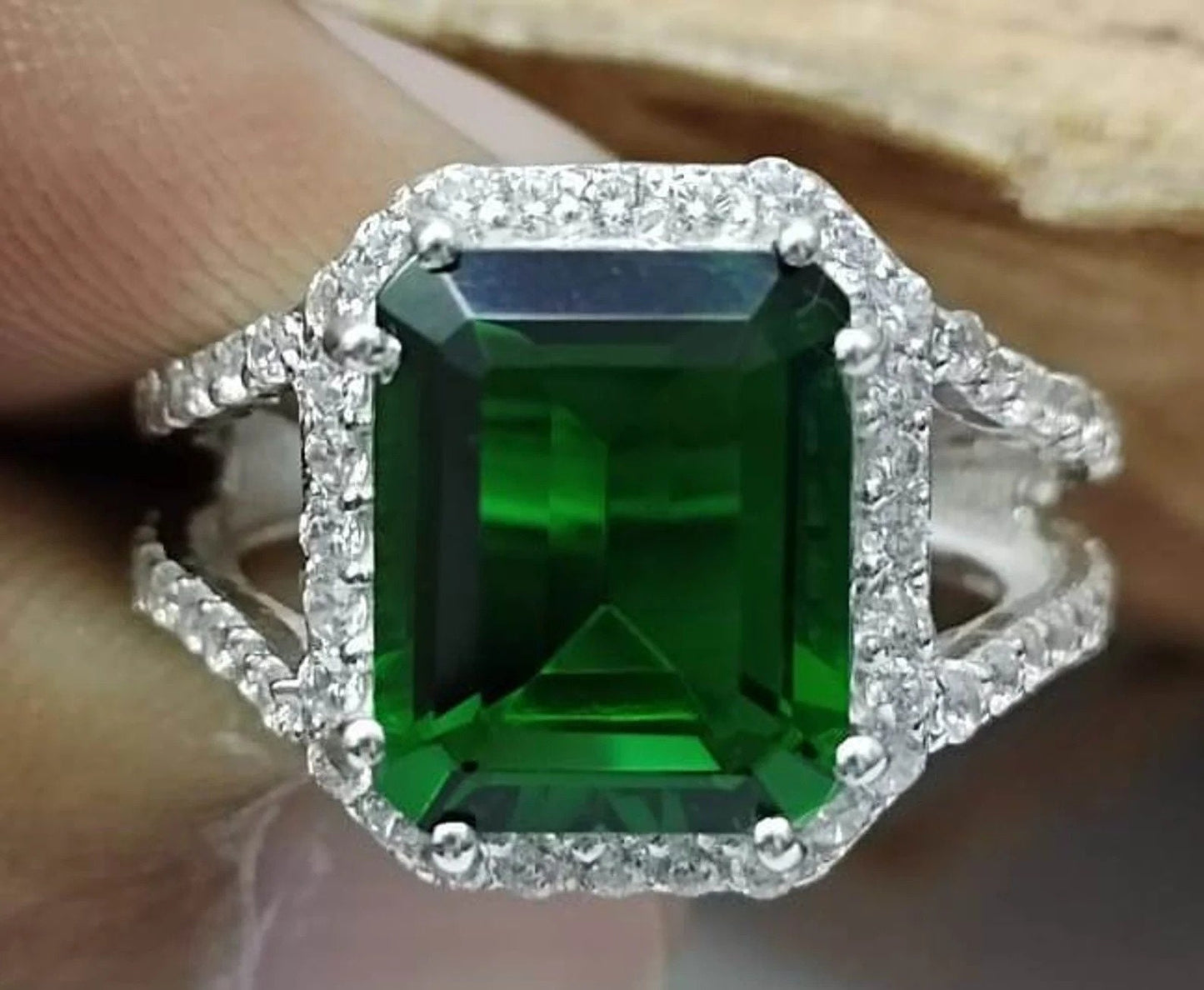 Exceptional 6.2 Ctw Vivid Green Colombian Emerald & Diamond 18k White Gold Ring Minor Muzo Statement Cocktail Engagement