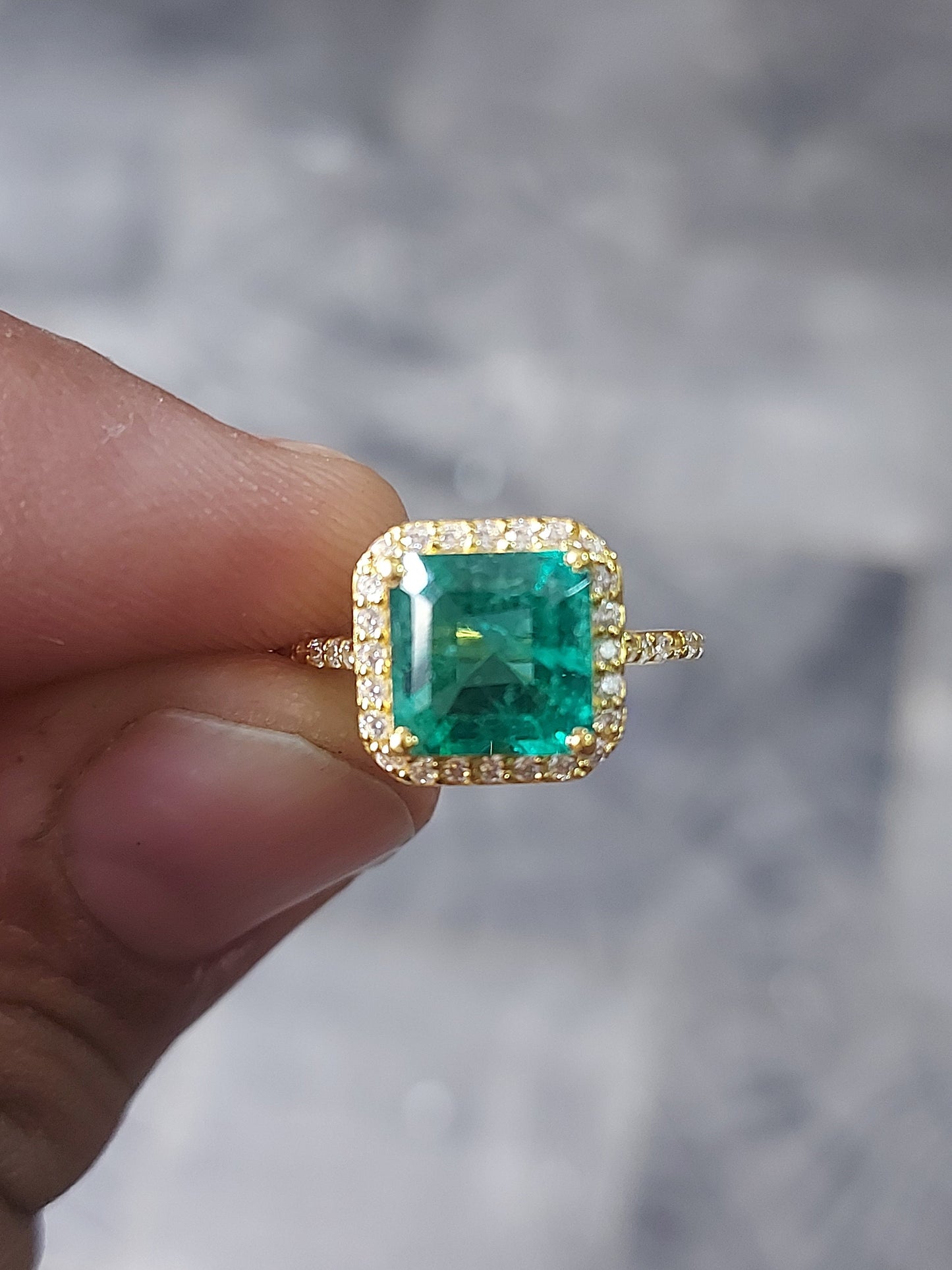 IGI Certified Gemstone Square cut Emerald engagement ring in 18k Yellow Gold Ring Colombia Emerald Gift For Love