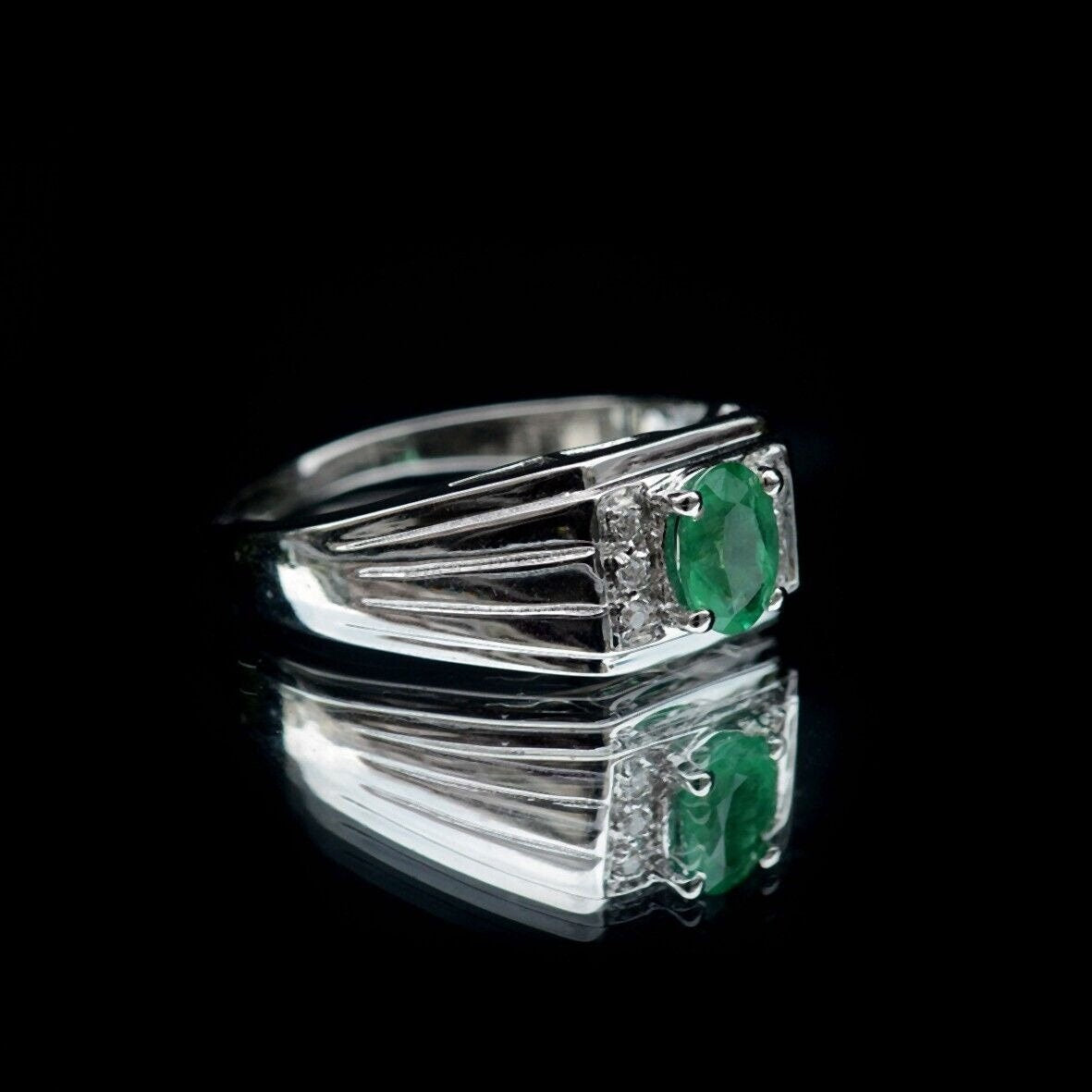 1.75ct Natural Untreated Green Emerald Zambia 925 Silver Ring Gift For Love