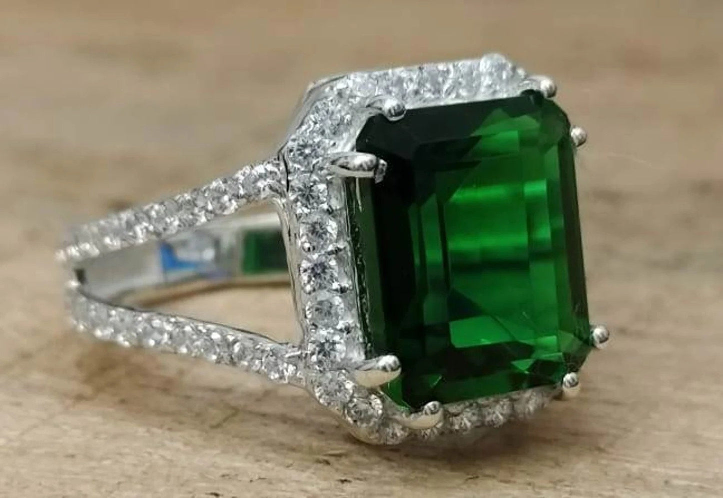 Exceptional 6.2 Ctw Vivid Green Colombian Emerald & Diamond 18k White Gold Ring Minor Muzo Statement Cocktail Engagement